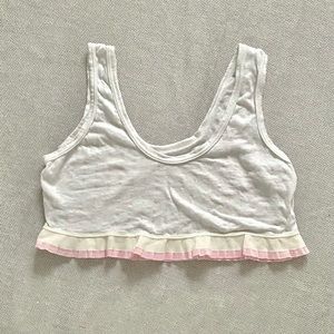 VINTAGE WHITE CROPPED TANK WITH RUFFLED PINK & CREAM EDGE